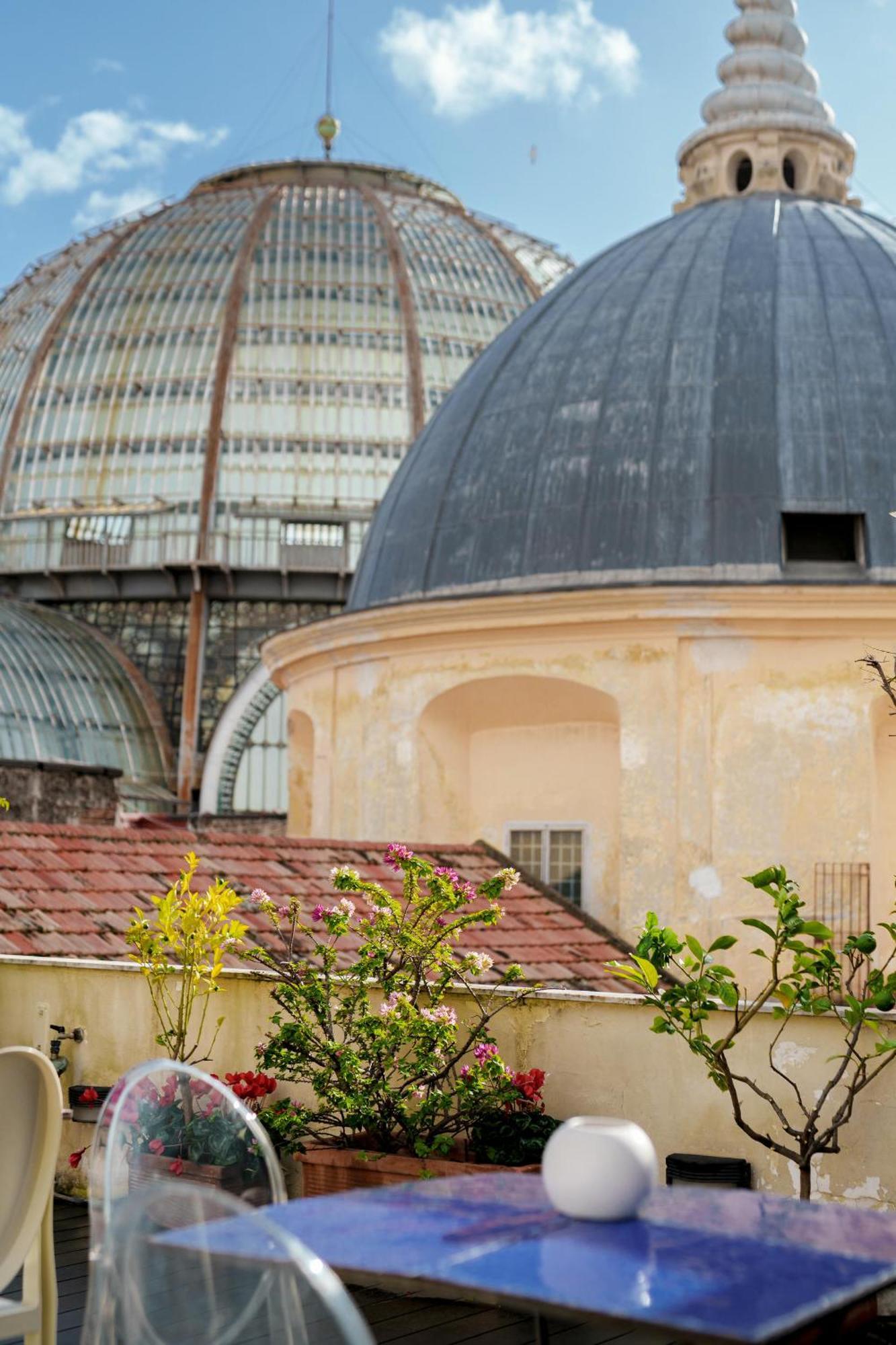 Attico Partenopeo Naples Luaran gambar